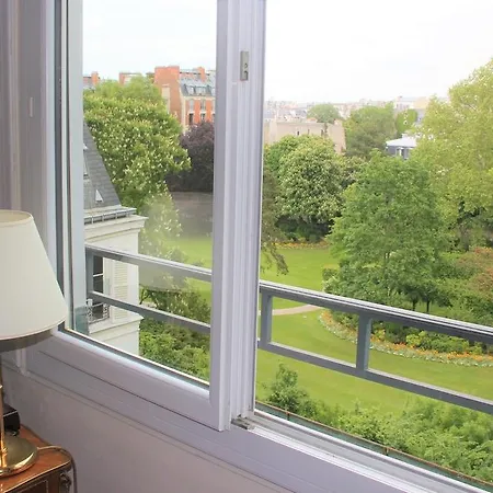 De Suede Saint Germain Paris