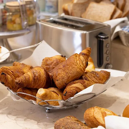 Hotel De Suede Saint Germain 4*