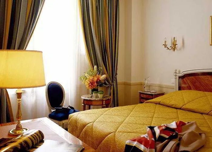De Suede Saint Germain 4* Parigi