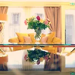 Hotel De Suede Saint Germain 4*