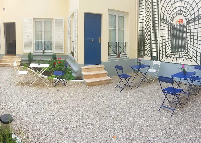 Hotel De Suede Saint Germain 4*