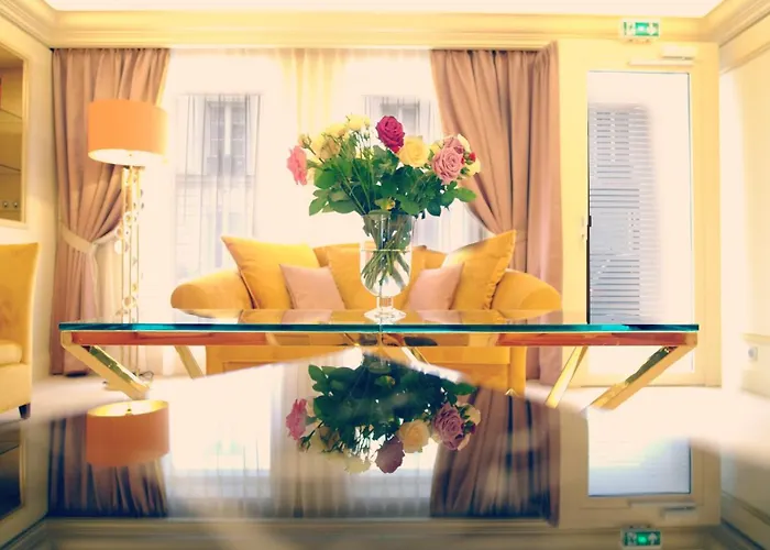 Hotel De Suede Saint Germain 4*